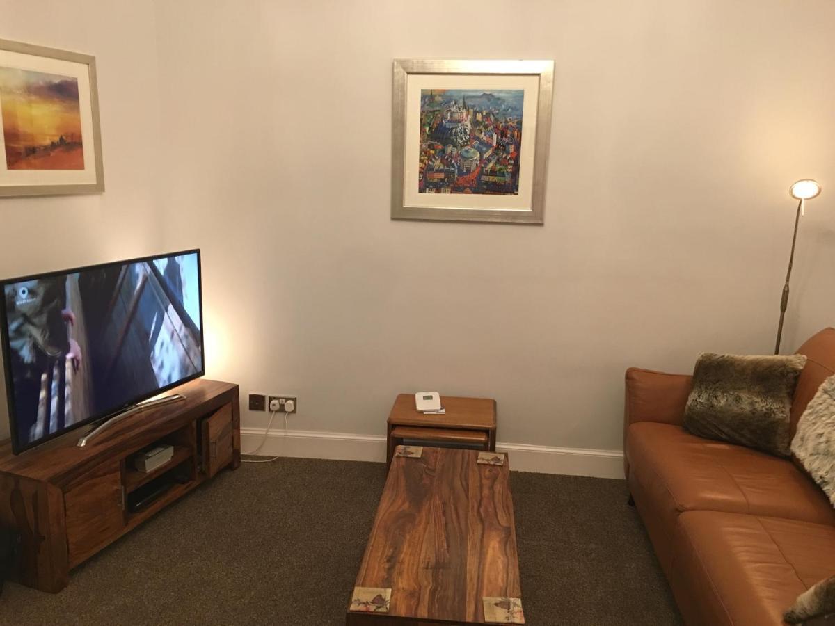 Beautiful Edinburgh New Town Apartment Exterior photo